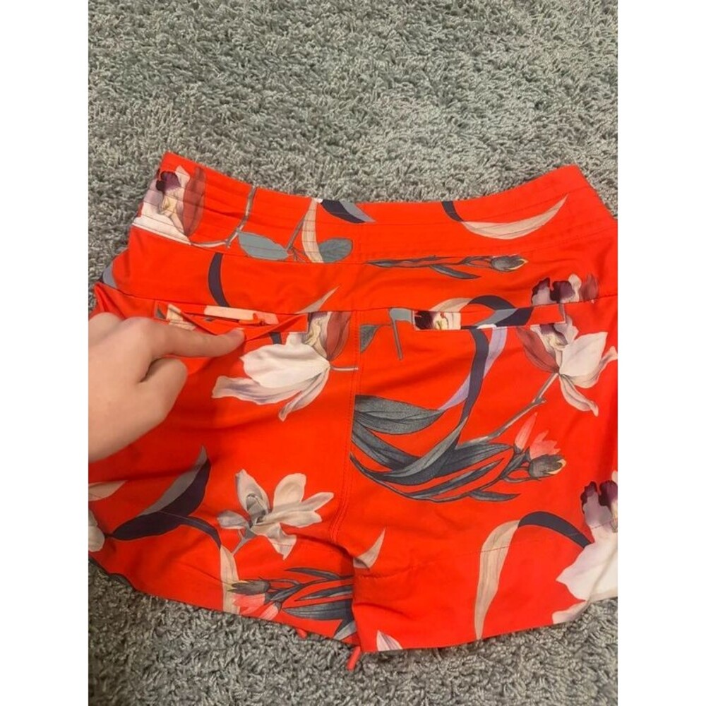 Athleta Red Floral Board Shorts / Water Shorts - Size 2 - Picture 6 of 6